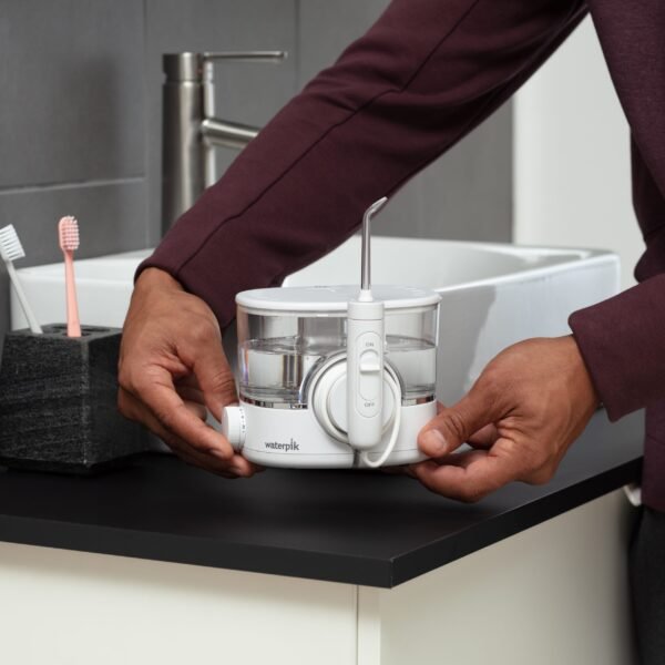 WATERPIK WF-11 ION bevielis burnos irigatorius - Image 3